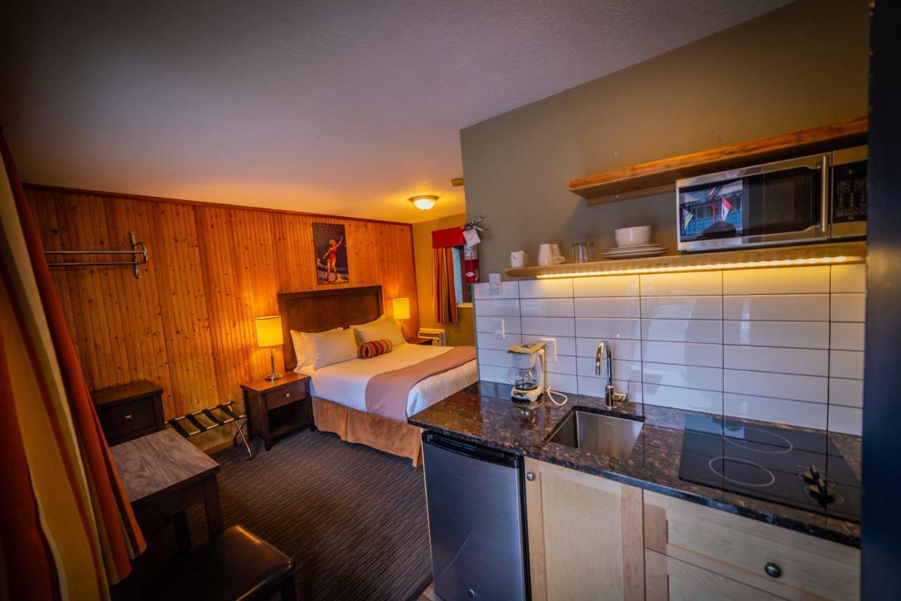 Alpine Inn & Suites Nelson Dış mekan fotoğraf